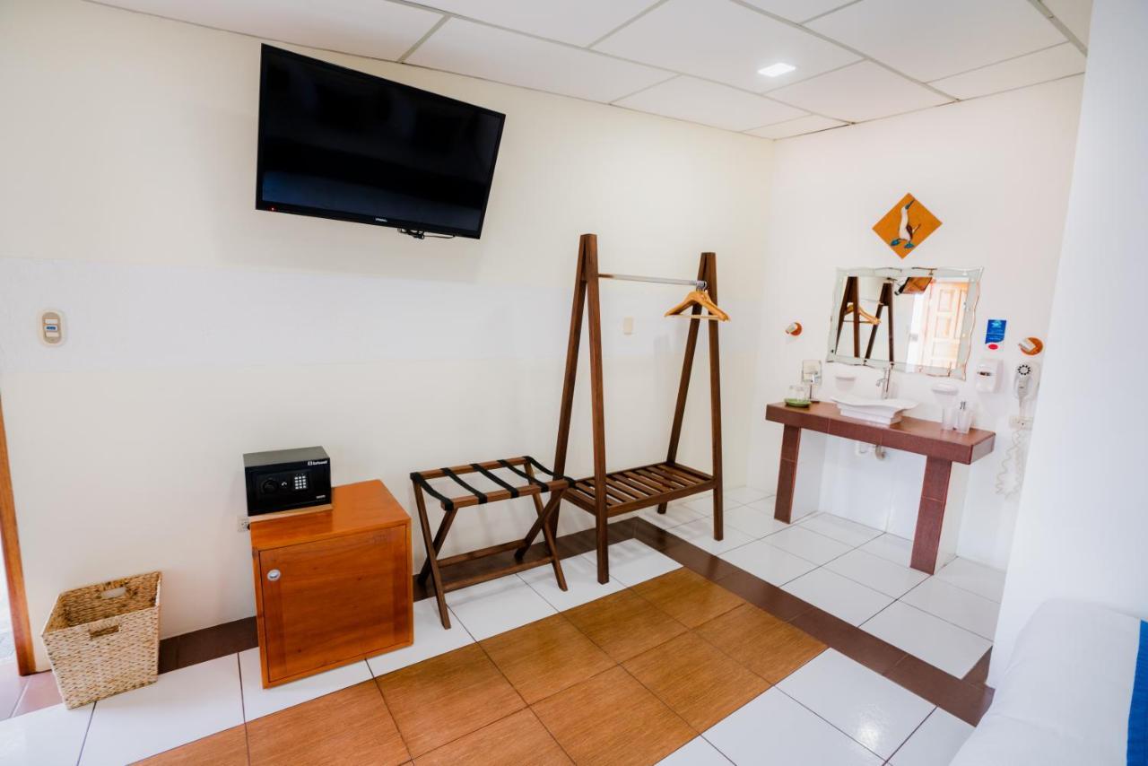 Hotel Palace Galapagos Puerto Ayora  Eksteriør bilde